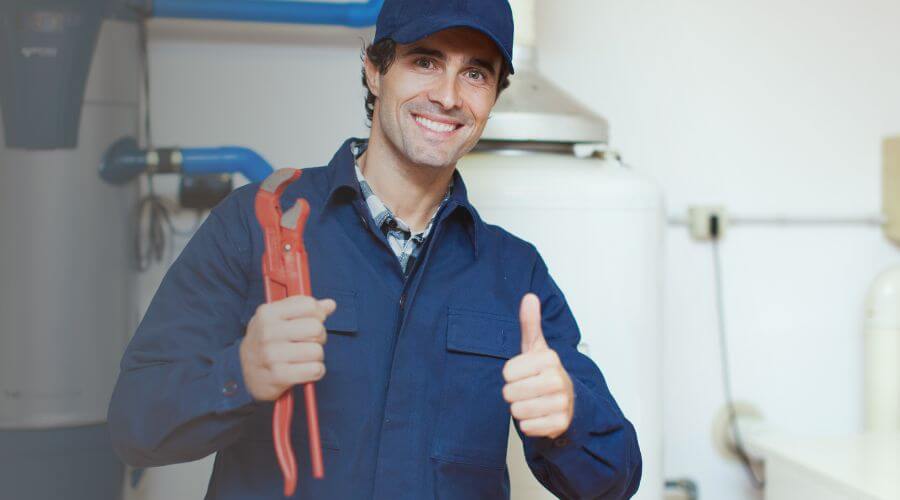 Professional water heater repair in Lynnville, IN